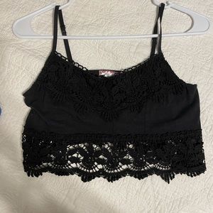 Altar’d state top